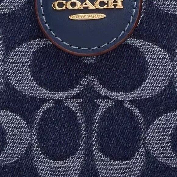 NEW Limited Coach Medium Corner Zip Wallet In Denim Signature CZ344 - Picture 4 of 8